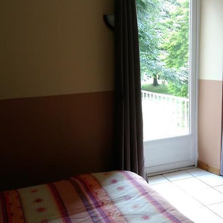 Le Pic Boeuf Manthes Exterior foto