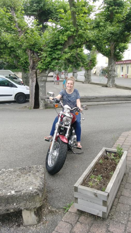 Le Pic Boeuf Manthes Exterior foto